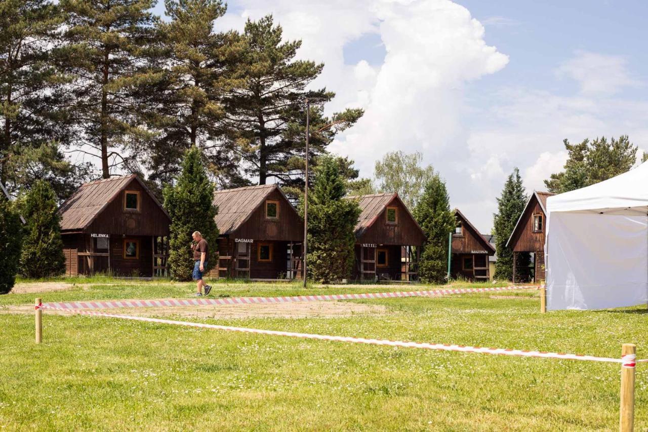 CEJCH - rekreační areál s restaurací Hotel Kněžmost Exterior foto